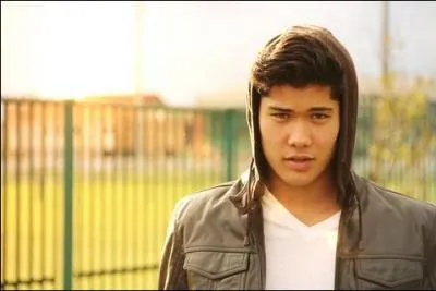 C'est un podcasteur eurasien, il s'agit de...