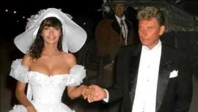 D'une citation anonyme : Beaucoup d'hommes doivent leur succs  leur premire femme, et leur deuxime femme ...