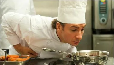 Dans quel film franais Michael Youn joue le rle d'un passionn de cuisine ?