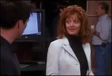 Actrice sur le plateau  Des jours et des vies , elle embrassera Joey. Comment s'appelle-t-elle ?