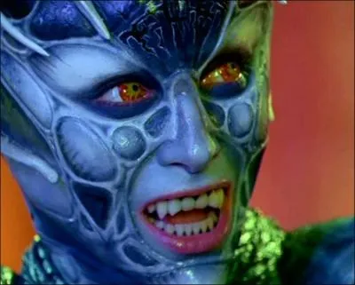 Je suis la directrice de la Banque galactique :