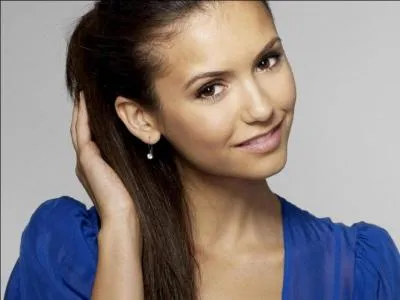 Quel Awards a-t-elle eu en 2013 au   Teen Choice Awards  ?