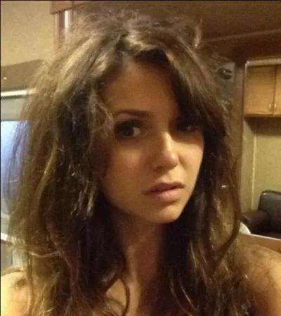 Quel est le nom complet de Nina ?