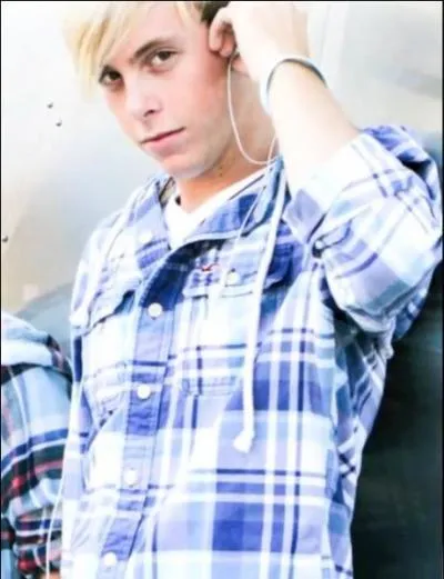 Quelle est la date de naissance de Riker ?