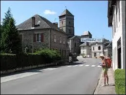 Nous traversons la commune de Chamboulive (Limousin). Nous sommes dans le dpartement ...