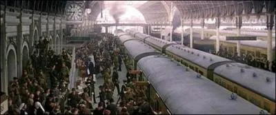 O se droule la premire scne ?