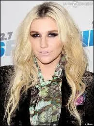 Comment se nomme cette chanteuse ?