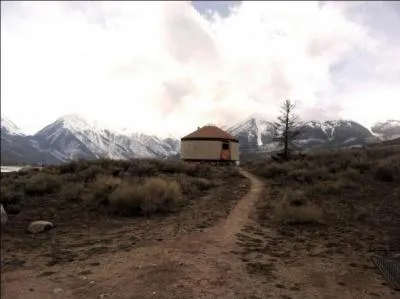 Je te tiens, tu me tiens, par la ...