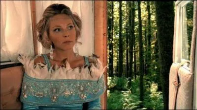 Qui est cette fille ?