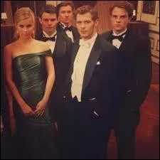 Qui sont ces personnages ?