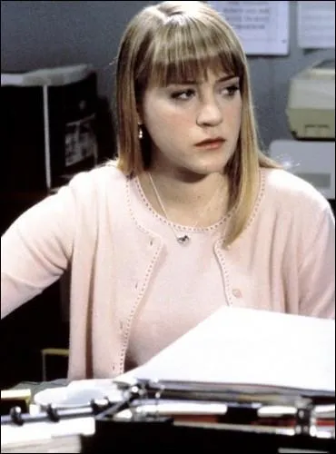 Qui incarne la douce et tendre Jean,  ma secrtaire qui est amoureuse de moi , comme le dit toujours Patrick ?