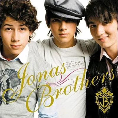 Quels ges ont, le plus ag et le plus jeune des Jonas Brothers ?