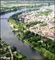 Quelle ville a t capitale de France en 1940 ?