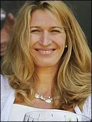 Steffi Graf est recordwoman des titres gagns  l'US Open depuis l're open.