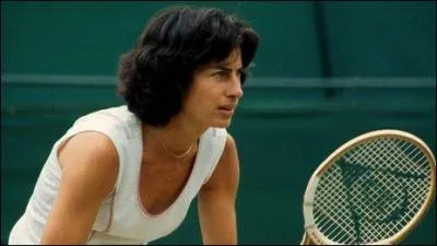 Virginia Wade, britannique, a gagn l'US Open pour la premire dition de l're open en 1968.