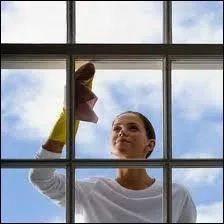 Monsieur et Madame OIELAVITRE ont un fille membre de Quizz.biz. Comment s'appelle-t-elle ?