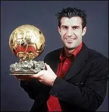Le milieu portugais Luis Figo a remport le Ballon d'or 2000. O a-t-il jou ?