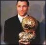 Et voici Hristo Stoitchkov, ce joueur bulgare qui a remport le Ballon d'or 1994. O ce joueur a-t-il d'ailleurs jou  ?