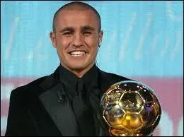 Fabio Cannavaro, un des seuls dfenseurs Ballon d'or a t lu en 2006 aprs la victoire de sa slection italienne  la Coupe du monde. Par quel(s) club(s) est-il pass ?