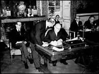 Aprs la signature de quel trait l'Etat libre d'Irlande obtient-il son indpendance, en 1921 ?