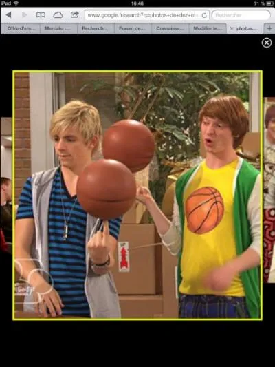 Comment s'appelle le meilleur ami d'Austin ?