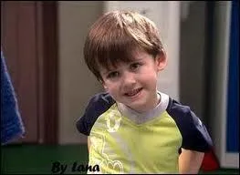 Quel est le nom du fils de Roberto ?