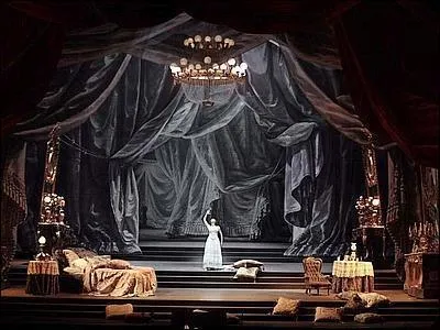 Qui a compos  La Traviata  ?