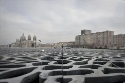 Au XXIe sicle, Marseille continue sur sa lance de modernisation et d'ouverture  l'Europe et au monde. La ville se dveloppe au niveau culturel. Quel titre a-t-elle obtenu, en 2013 ?