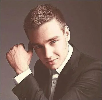 Quel est le nom complet de Liam ?