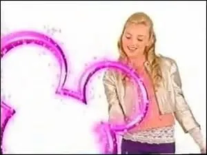 Dans quelle srie joue-t-elle ?