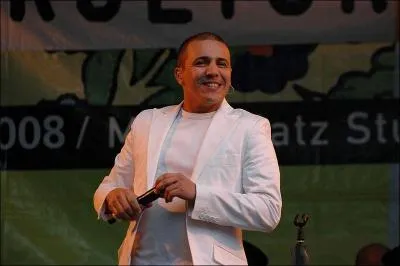 Qui est ce chanteur ?