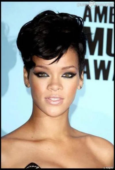 Quels sont ses premiers tatouages ?