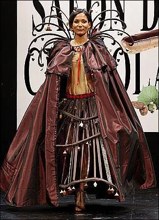 Encore un carr ! Qui est-elle ?