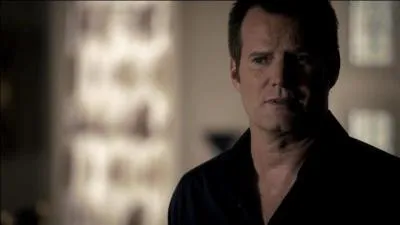 Comment Bill Forbes a-t-il pu contrer l'hypnose des vampires ?