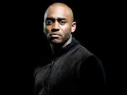 Qui est cette personne ?