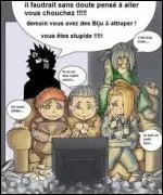 Qui est tout  gauche sur le canap ?