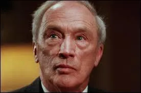 Septembre : Quel homme n'est PAS de nationalité française ?