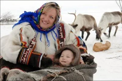 Charlotte de Turckheim, elle, fut oblige d'emporter la doudoune pour aller visiter les Nntses !