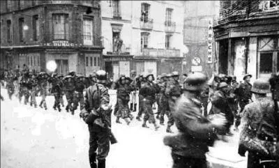 En août 1942, une première tentative de libération du continent européen a eu lieu. Ce fut un échec complet, les Canadiens subirent les principales pertes.
Que s'est-il passé ?