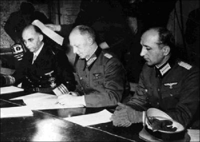 A votre avis, combien de fois la capitulation de l'Allemagne nazie a-t-elle été signée ?