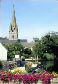 Nous allons visiter la ville de Rosporden (Bretagne), situe dans le dpartement n ...