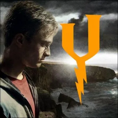 Luke Youngblood, acteur de peau noire, interprte un personnage avec  une coupe de cheveux insolite . Il incarne :