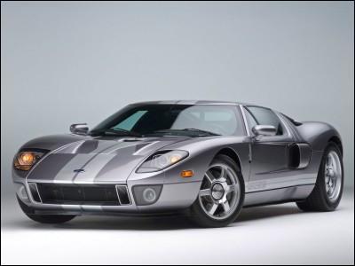 Quel est le nom de cette voiture ?