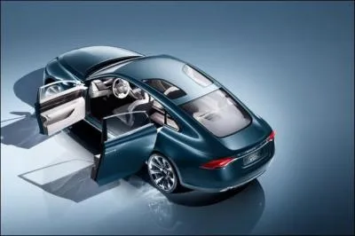 Quel est le nom de ce Concept-car prsent  Volvo au Salon de Francfort 2011 ?