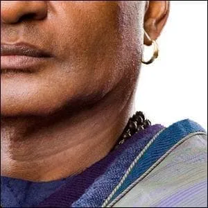 Un anneau... L'indice est trs rvlateur... Qui suis-je ?