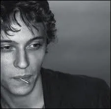 Que vive __________________ et la chanson de Prvert continue sa route  l'envers :