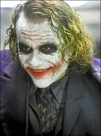 Je suis l'ennemi intime de Batman dans 'Batman The Dark Knight'. Je suis...