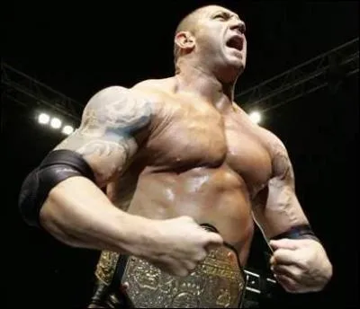 Comment s'appelle ce catcheur ?