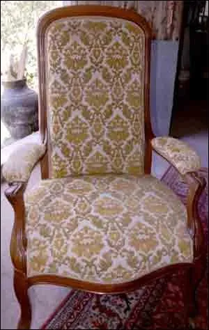 Quel personnage, (1  7), est associ  cette image ?