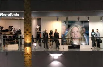 La pub au centre commercial !